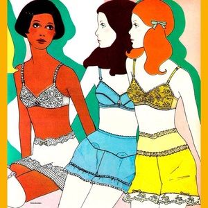 💋Vintage Lingerie!💋